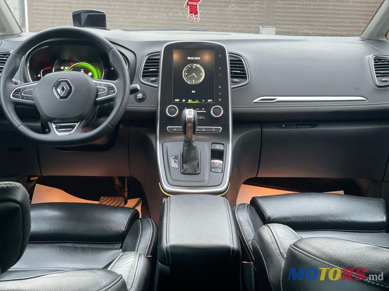 2016' Renault Grand Scenic photo #3