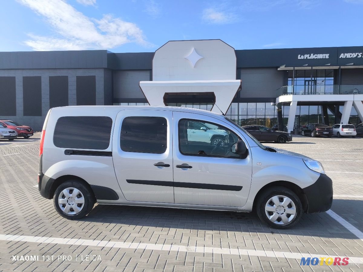 2021' Renault Kangoo Maxi photo #2