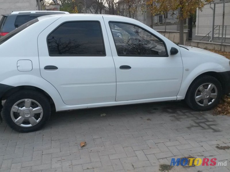 2008' Dacia Logan photo #3