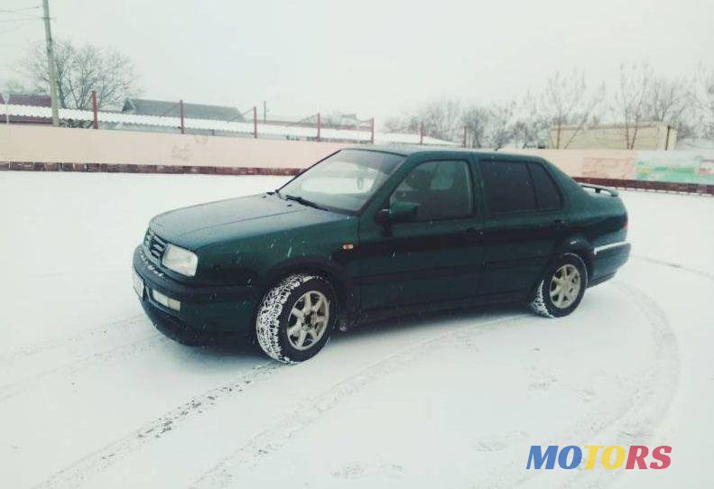 1997' Volkswagen Vento photo #1