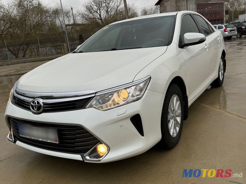 2015' Toyota Camry photo #2