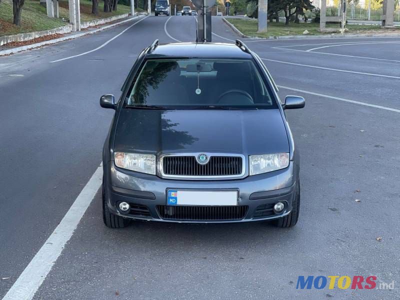 2007' Skoda Fabia photo #2