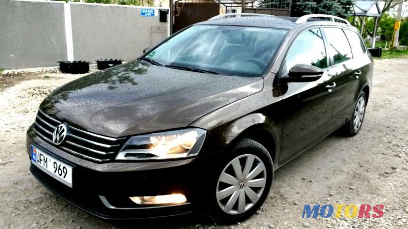 2013' Volkswagen Passat photo #1