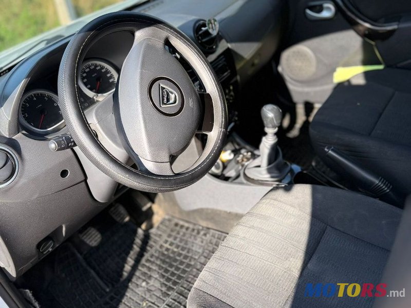 2010' Dacia Duster photo #4