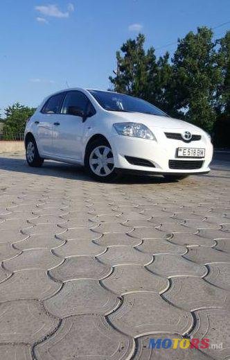 2007' Toyota Auris photo #1
