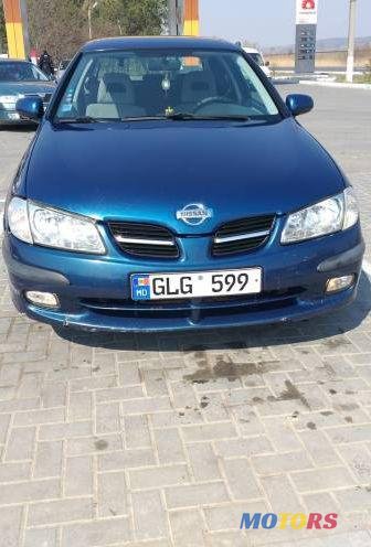 2000' Nissan Almera photo #1