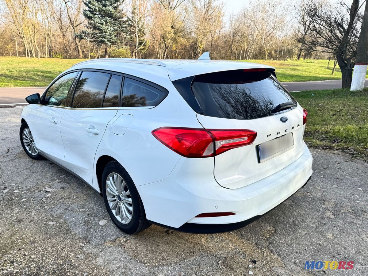 2019' Ford Focus photo #5