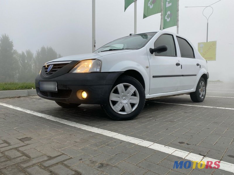 2007' Dacia Logan photo #3