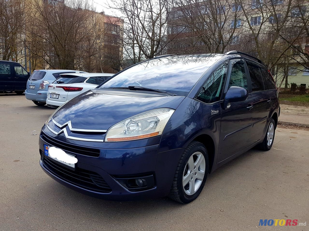 2009' Citroen C4 Picasso photo #5