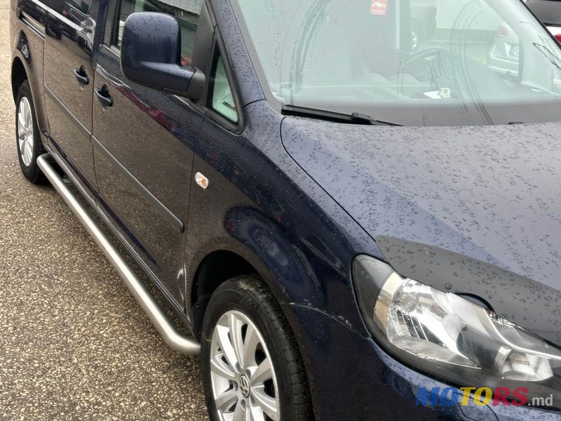 2015' Volkswagen Caddy photo #1