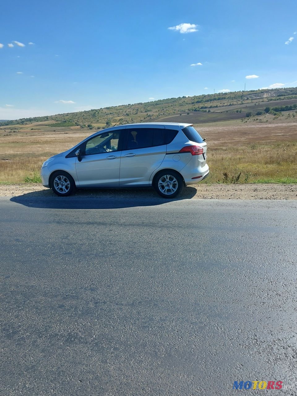 2013' Ford B-MAX photo #4