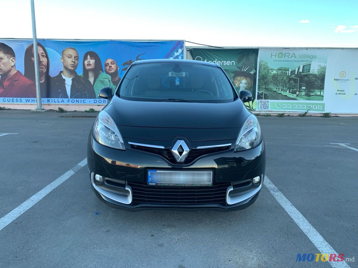 2012' Renault Scenic photo #4