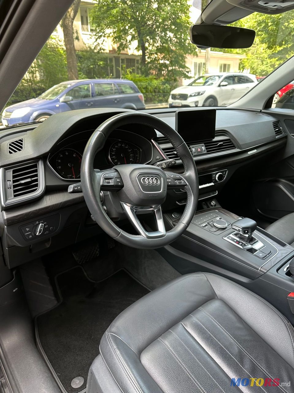 2019' Audi Q5 photo #2