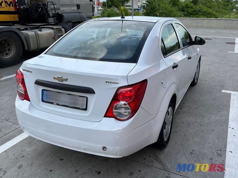 2013' Chevrolet Aveo photo #4