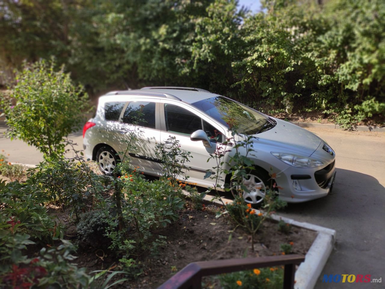 2009' Peugeot 308 photo #2