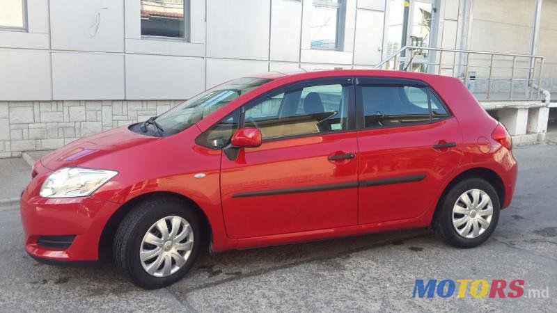 2008' Toyota Auris photo #3
