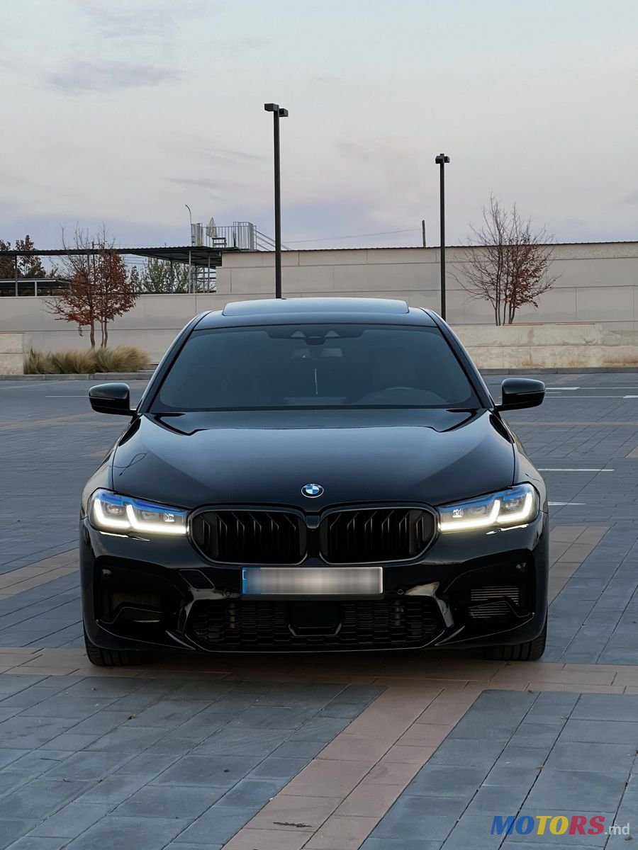 2018' BMW 5 Series photo #1