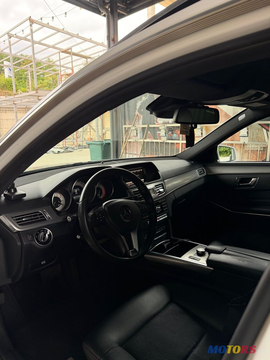 2014' Mercedes-Benz E-Class photo #4