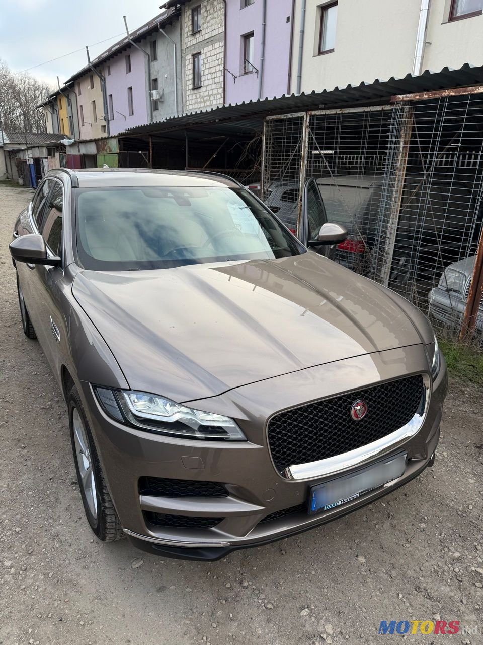 2017' Jaguar F-Pace photo #1