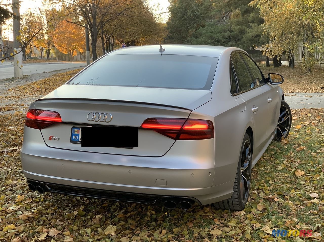 2017' Audi S8 photo #3