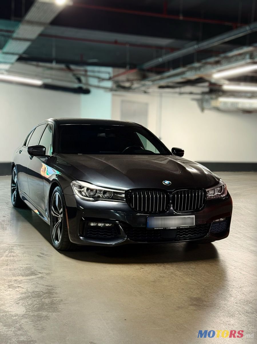 2016' BMW 7 Series photo #3
