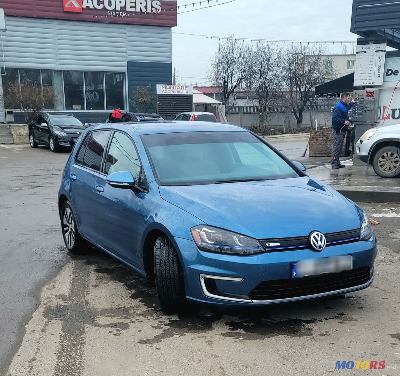 2014' Volkswagen Golf photo #1