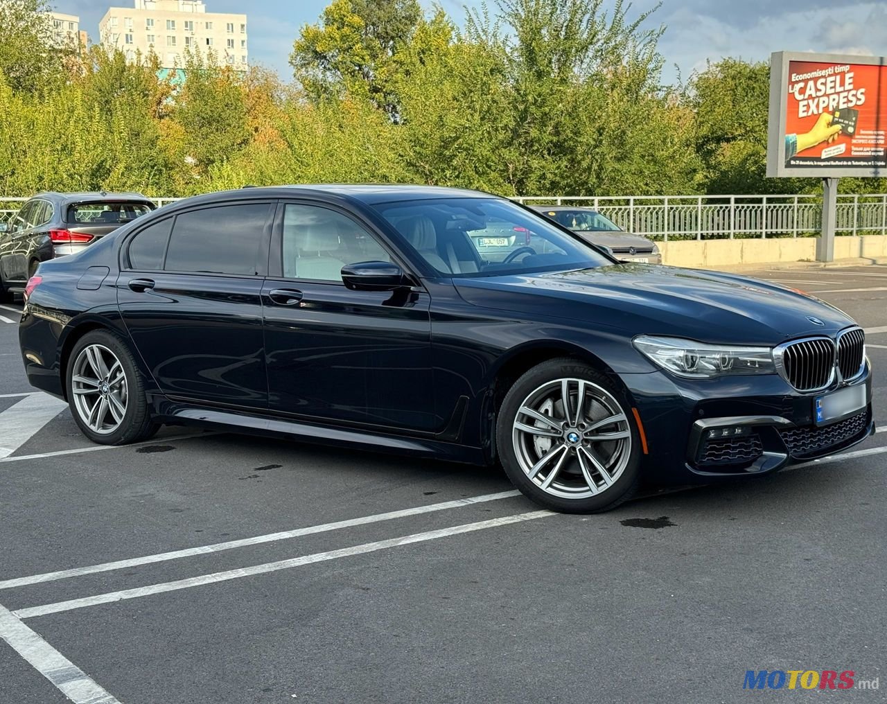 2017' BMW 7 Series photo #2
