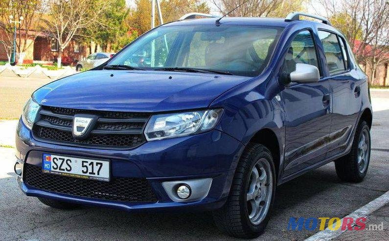 2014' Dacia Sandero photo #1
