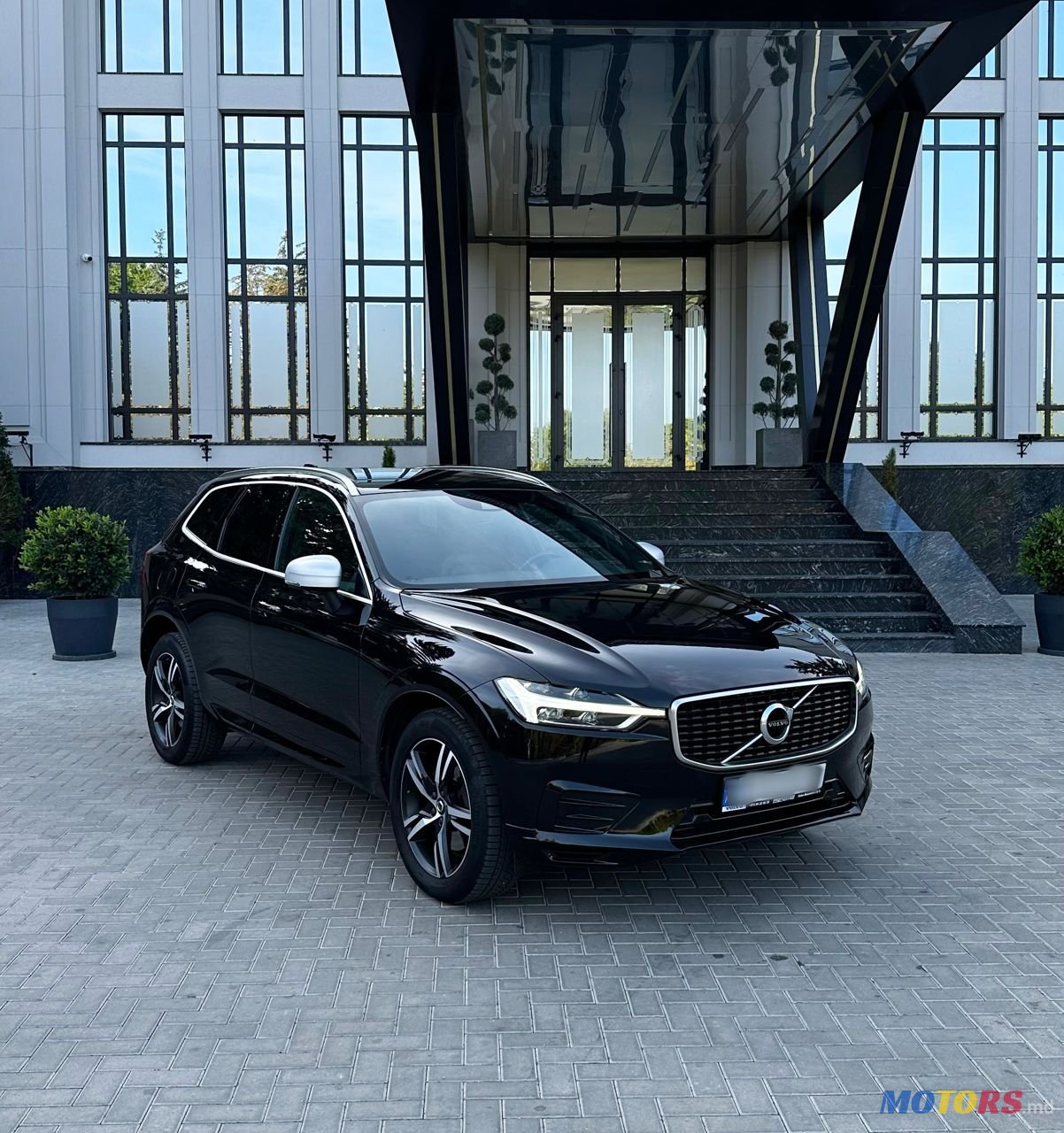 2018' Volvo XC60 photo #1
