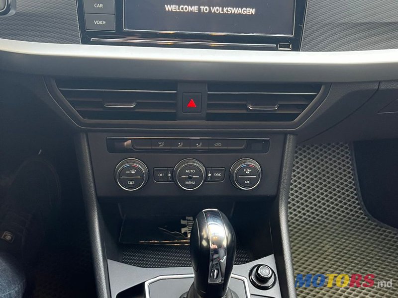 2021' Volkswagen E-Lavida photo #6