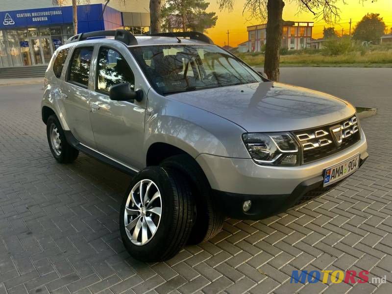 2014' Dacia Duster photo #3