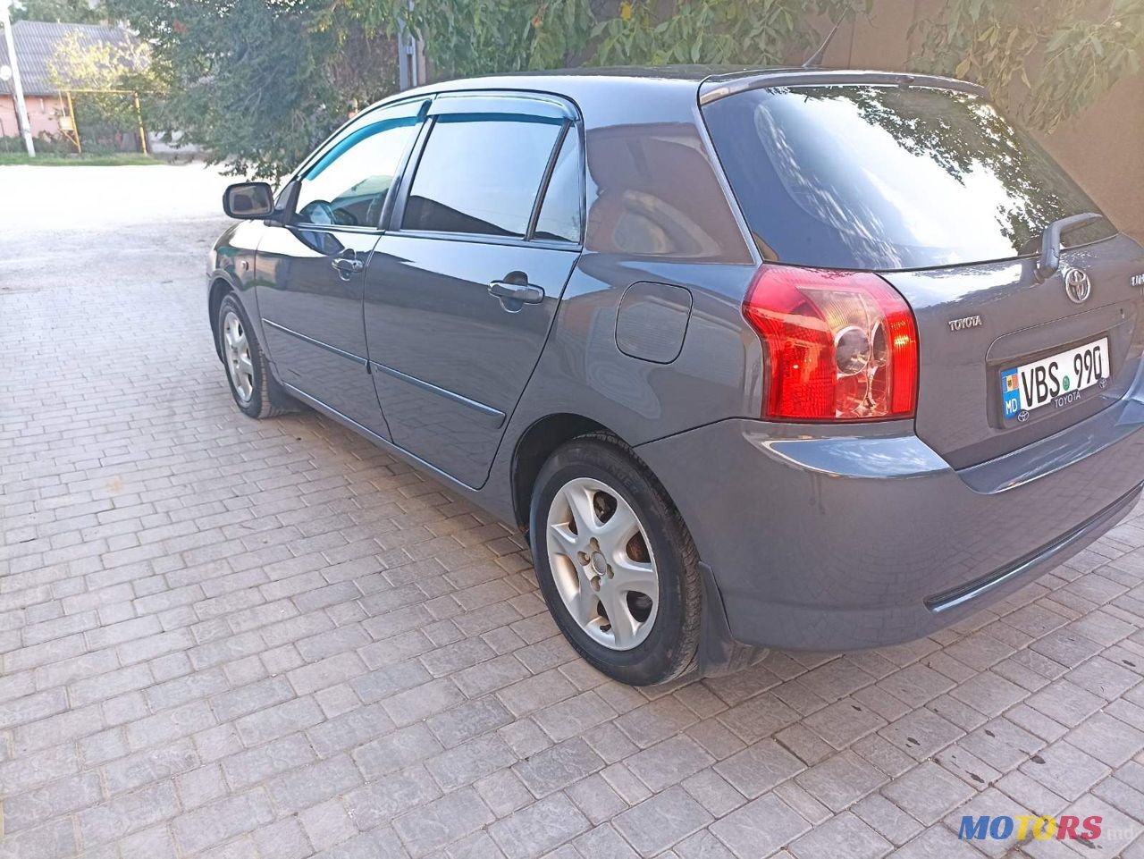 2006' Toyota Corolla photo #2