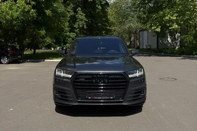 2019' Audi Q7