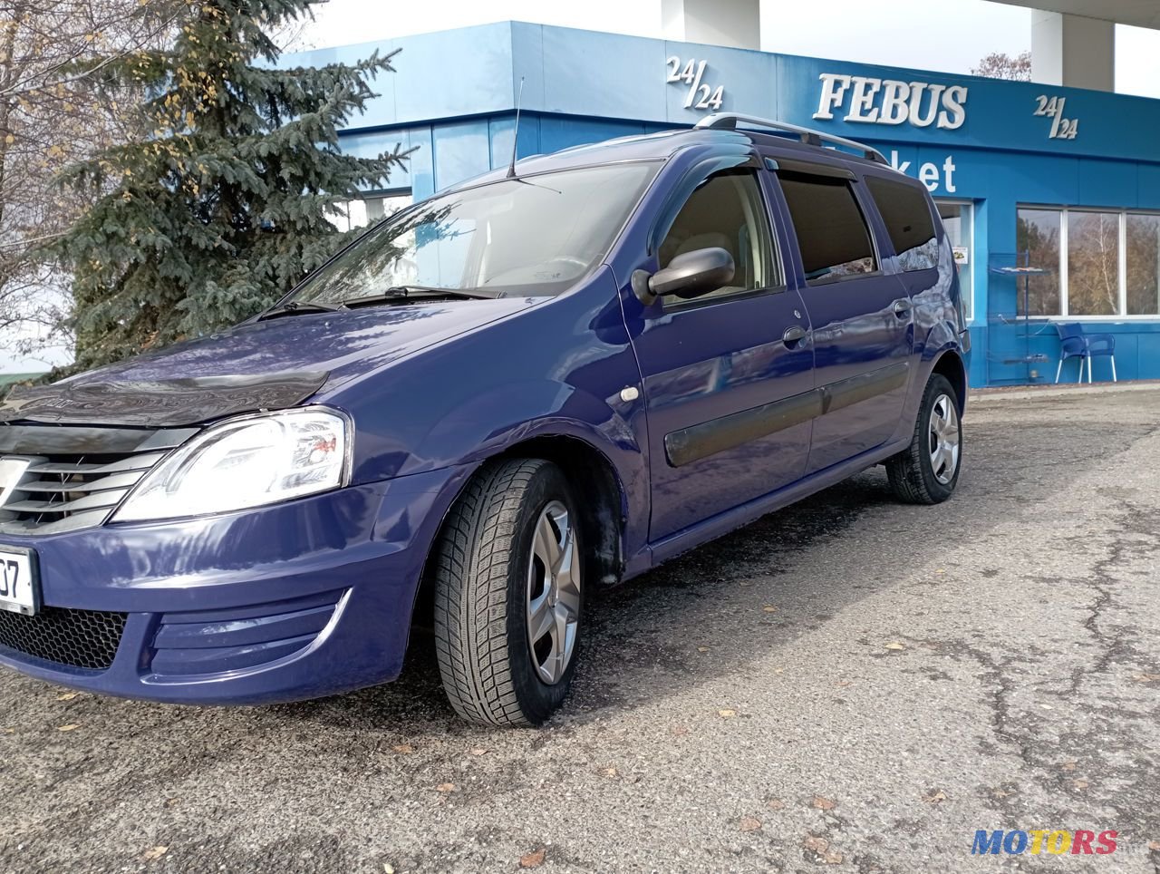2009' Dacia Logan photo #1