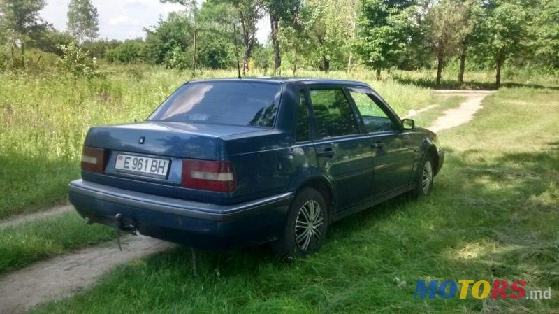 1994' Volvo 440 photo #3