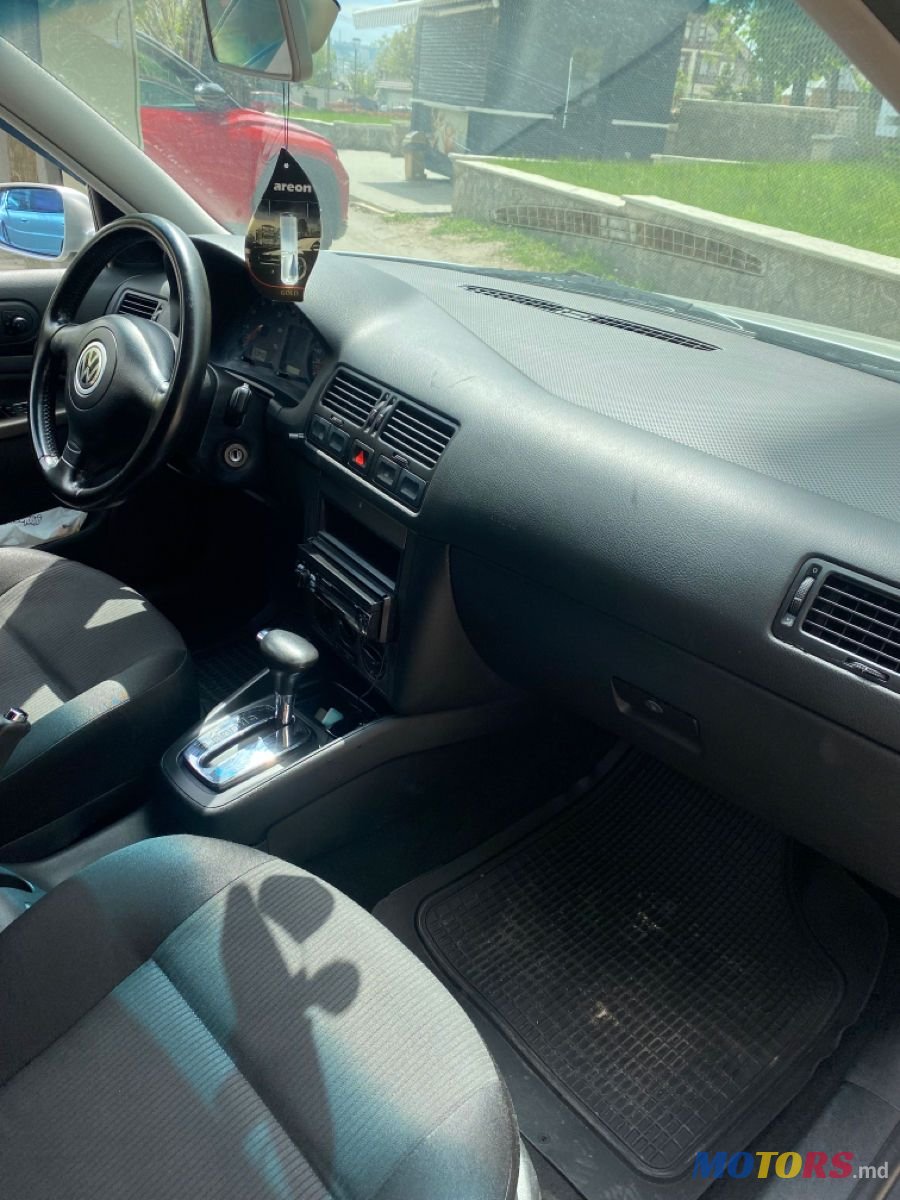 2001' Volkswagen Bora photo #5