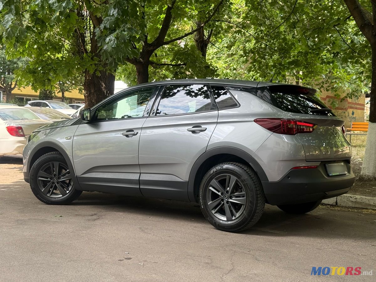 2022' Opel Grandland X photo #3
