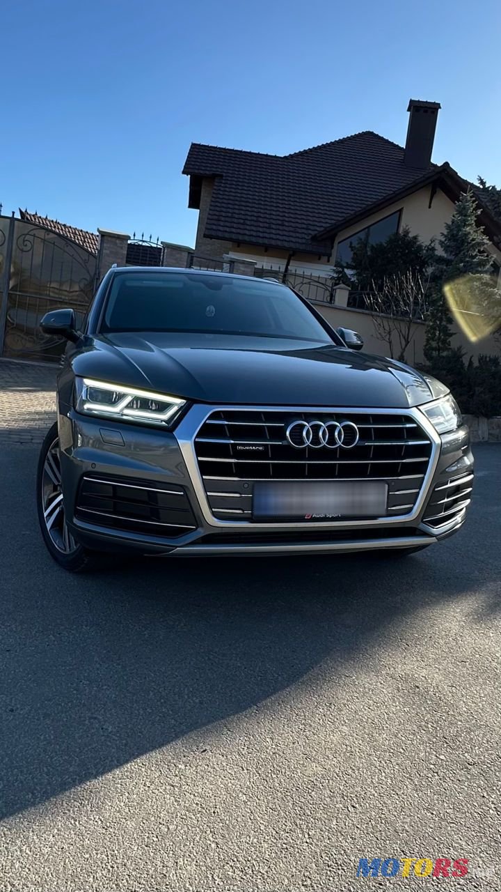 2019' Audi Q5 photo #1