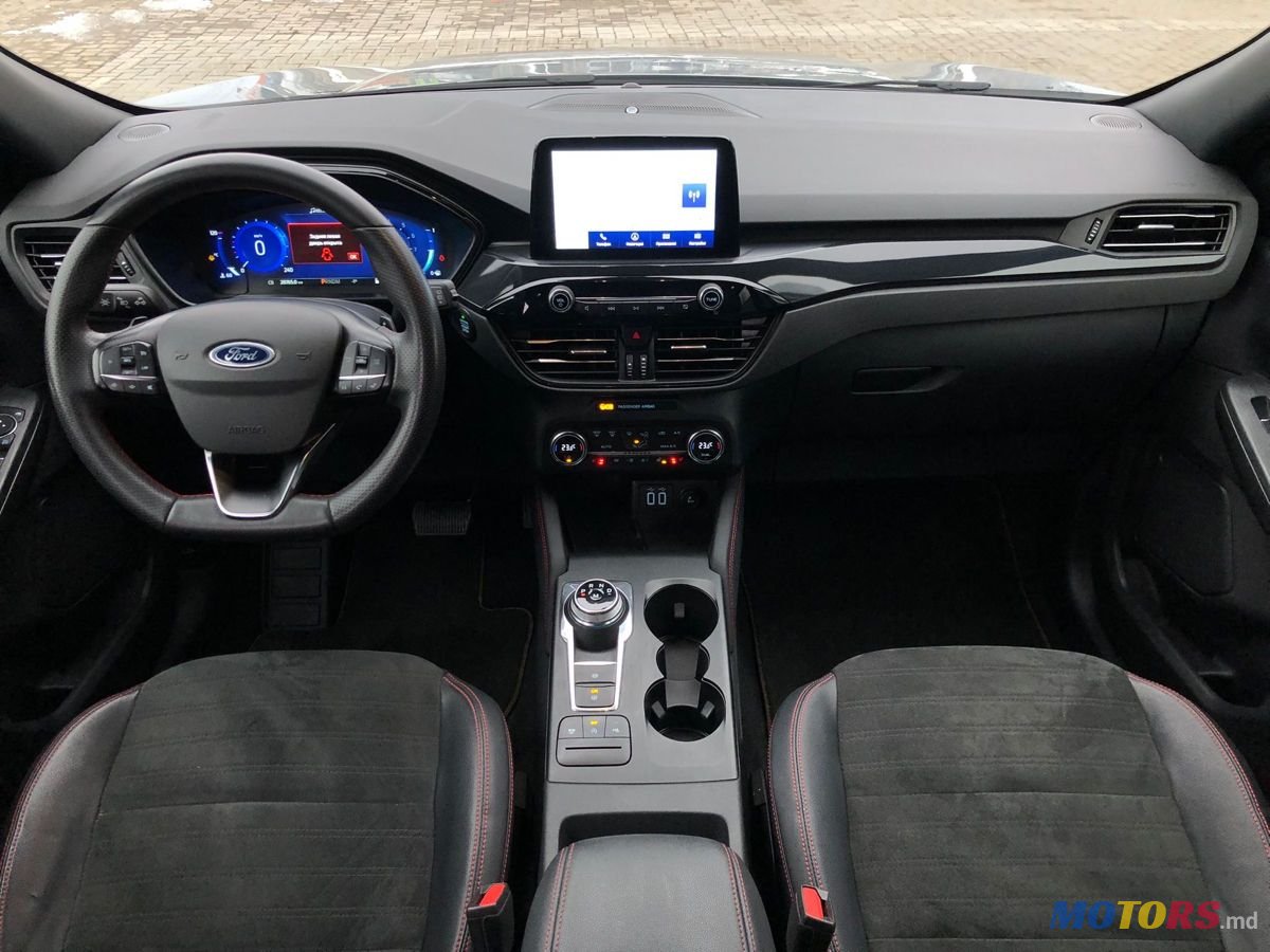 2021' Ford Kuga photo #5