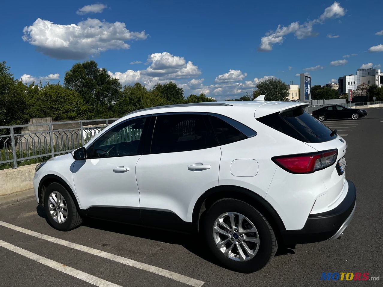 2021' Ford Kuga photo #5