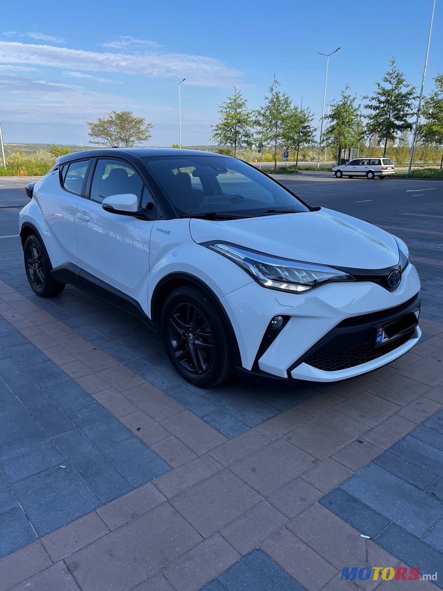 2021' Toyota C-HR photo #3