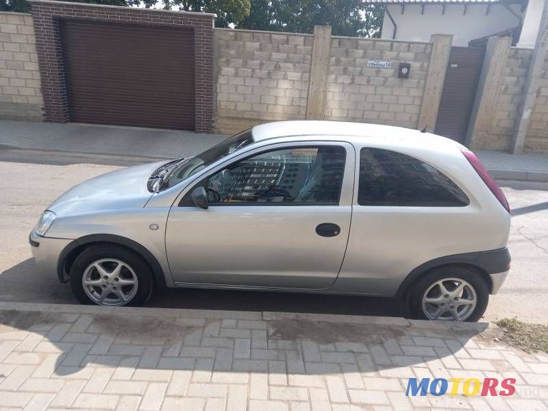 2002' Opel Corsa photo #4