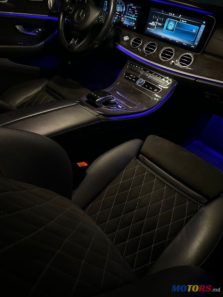 2017' Mercedes-Benz E-Class photo #5