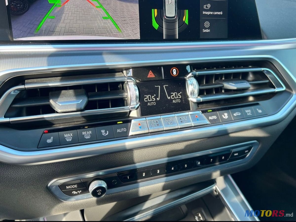 2021' BMW X5 photo #5