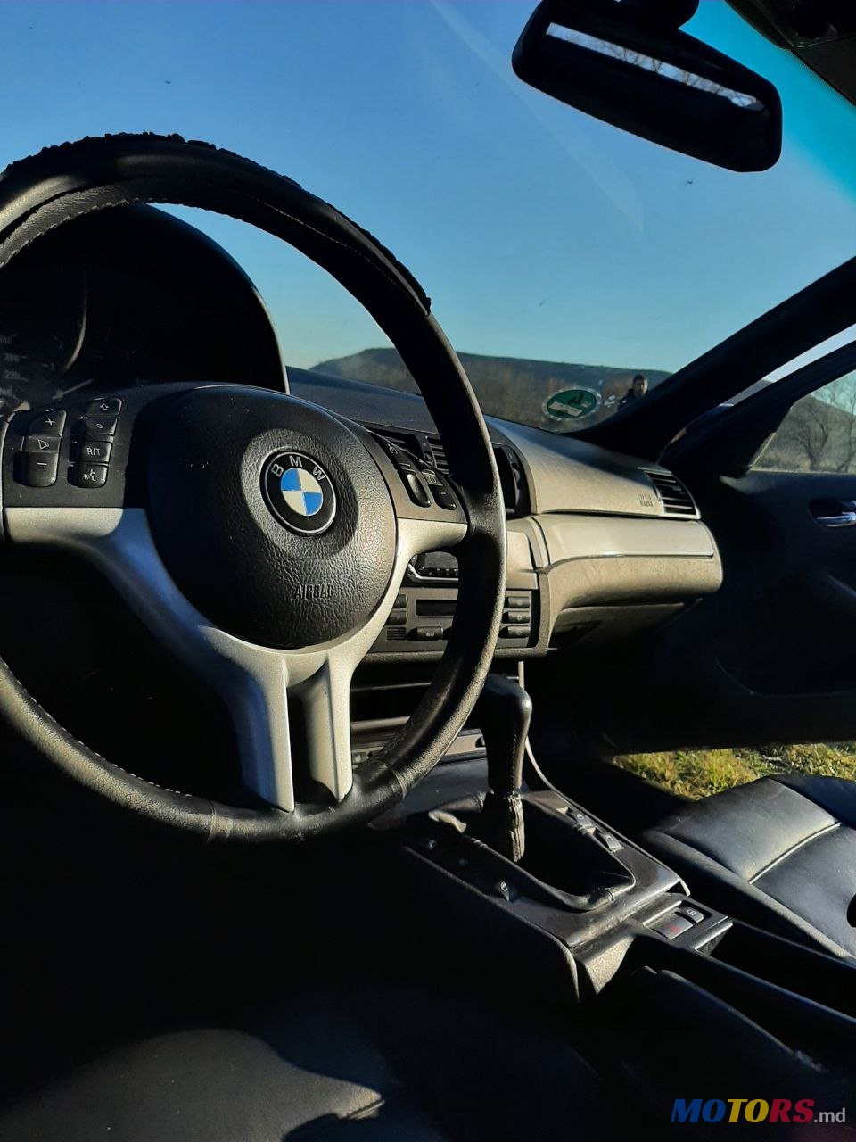 2004' BMW 3 Series E46 photo #2