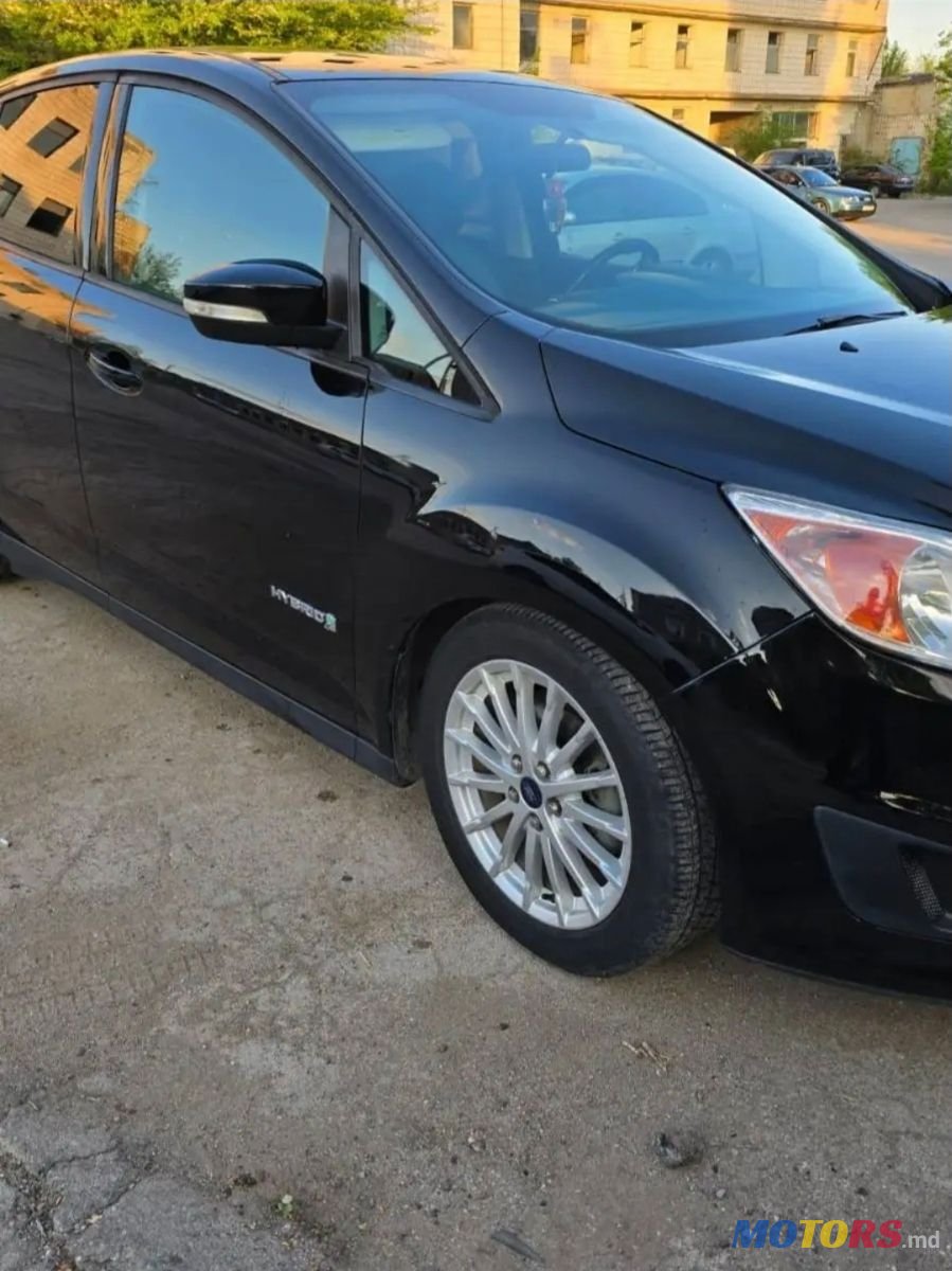 2015' Ford C-MAX photo #2