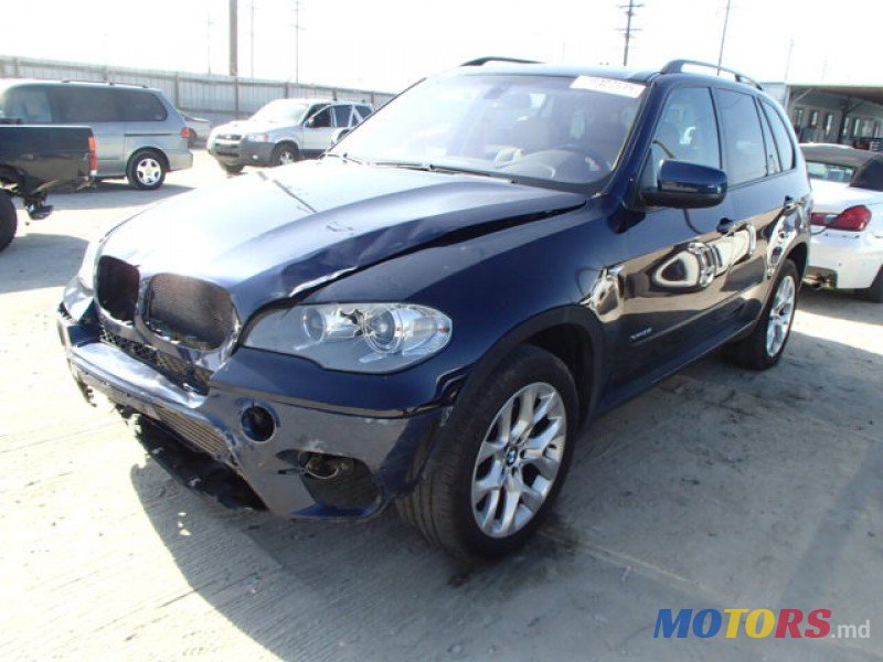 2011' BMW X5 photo #5