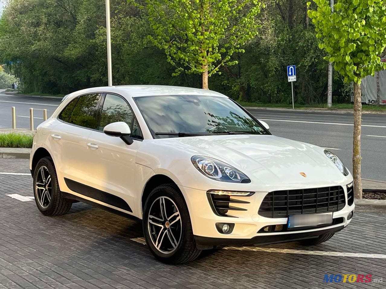 2018' Porsche Macan photo #5