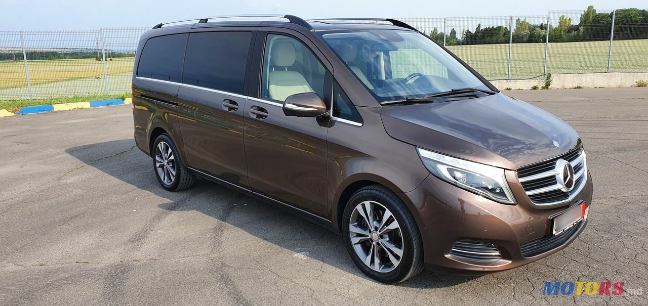 2016' Mercedes-Benz V Класс photo #1