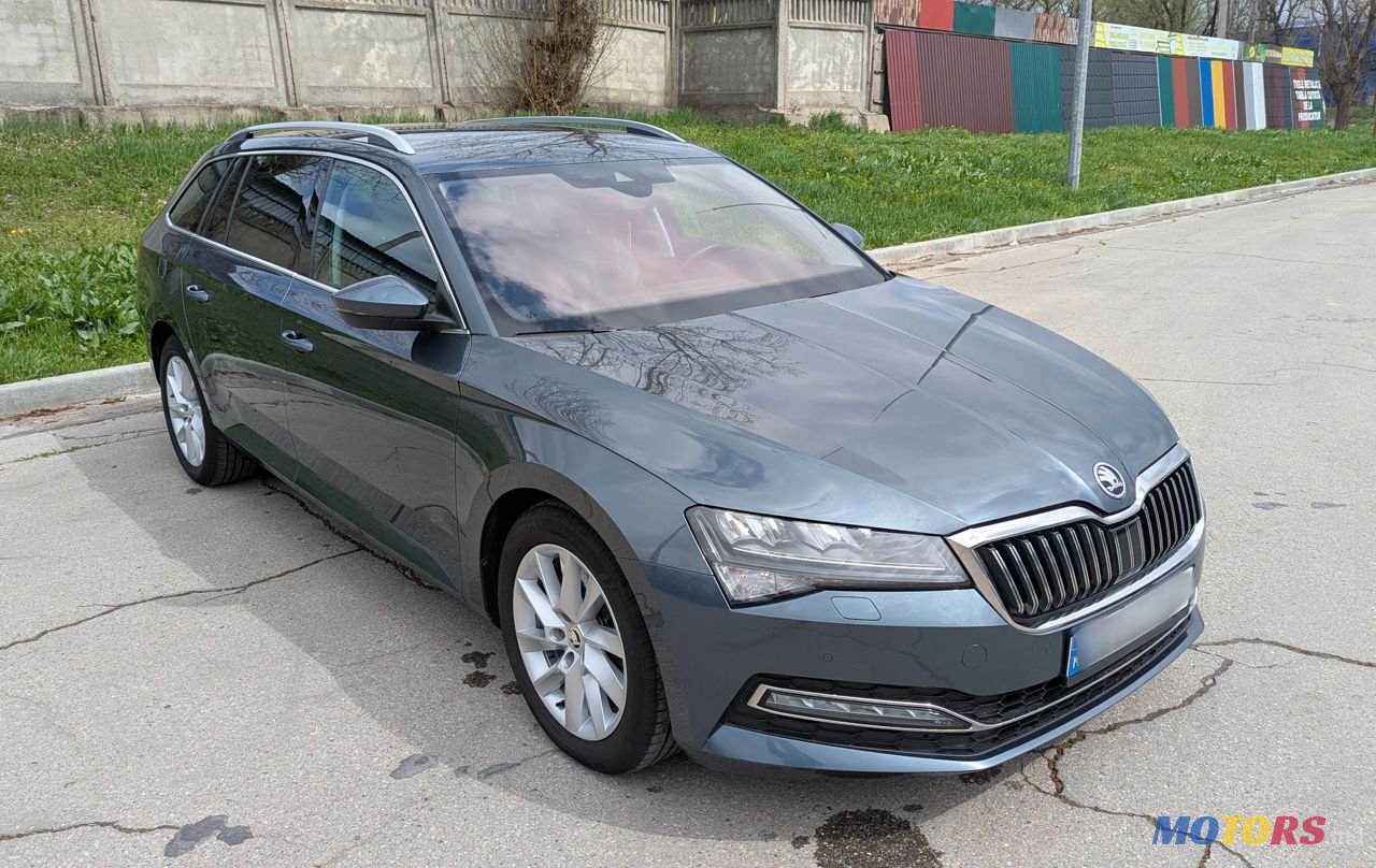 2020' Skoda Superb photo #1